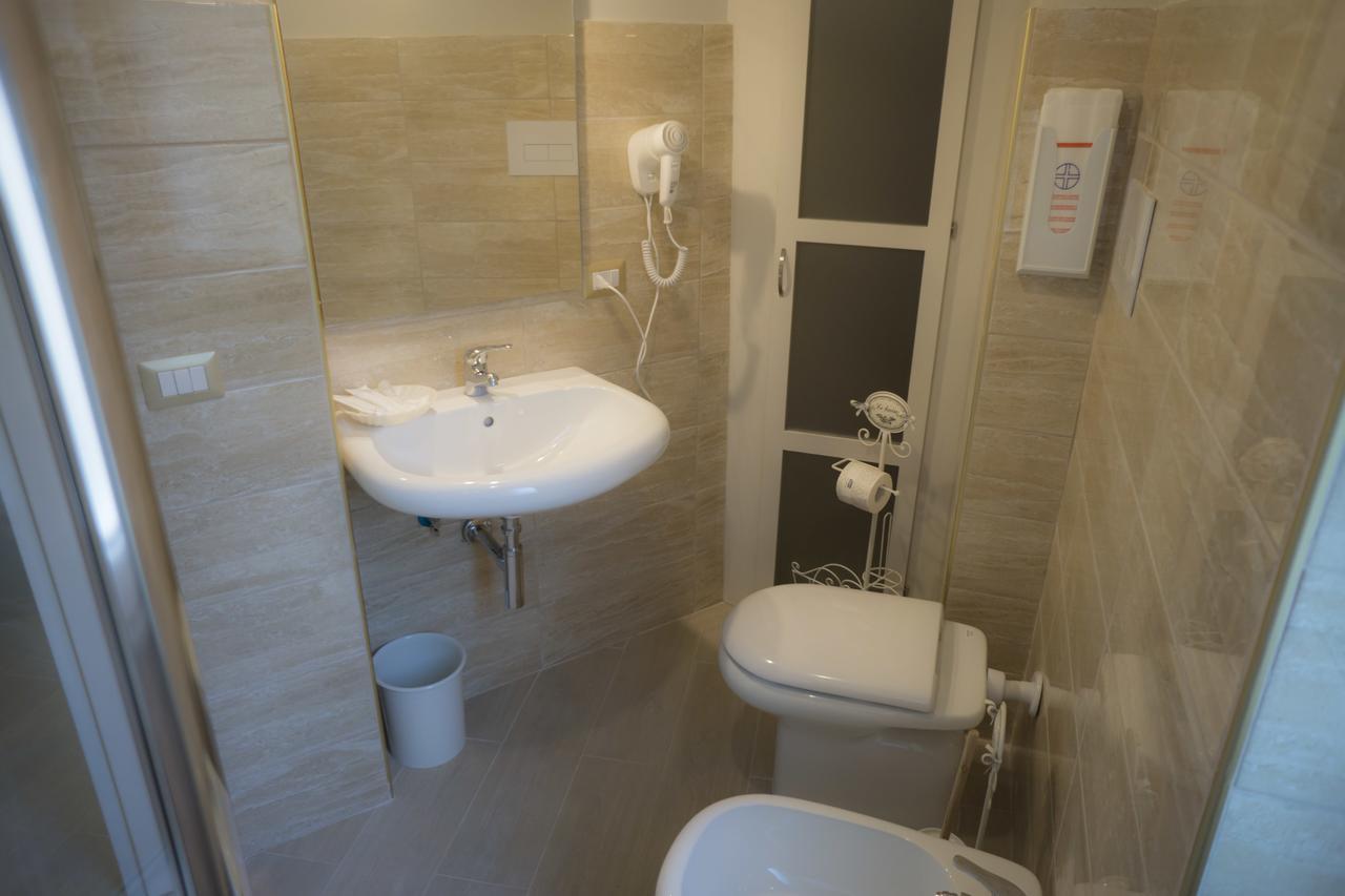 B&B Donna Ada Салерно Екстериор снимка