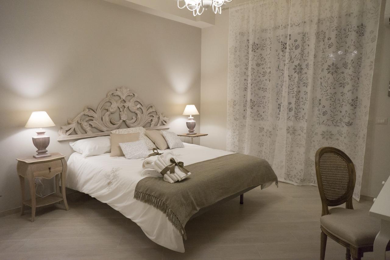 B&B Donna Ada Салерно Екстериор снимка
